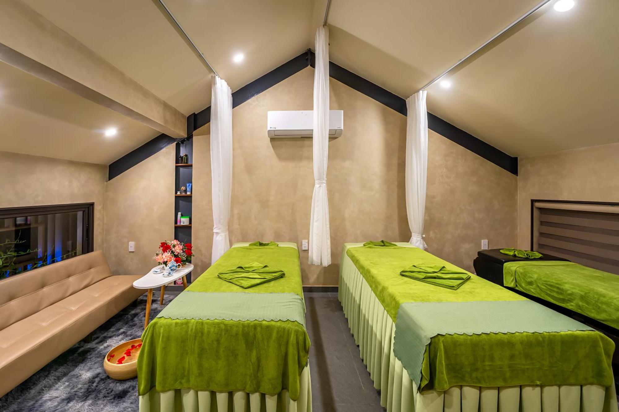 The Linh Seaside Villa Hoi An Dış mekan fotoğraf